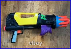 1996 Larami SuperMAXX Xtreme 2500 Air-Powered Blaster with Seven SuperMAXX Darts