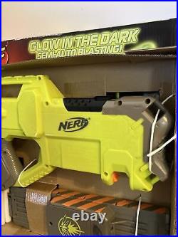 Nerf Rayven CS-18 N-Strike Elite Glow In the Dark Blaster Gun Brand New Open Box