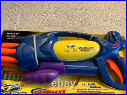 Vintage Hasbro/Larami 1999 Nerf SuperMaxx 3000 (Blue) 8-shot dart blaster - NEW