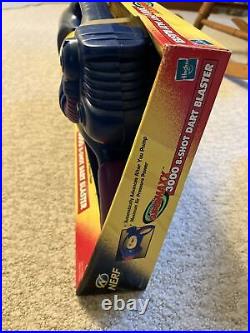 Vintage Hasbro/Larami 1999 Nerf SuperMaxx 3000 (Blue) 8-shot dart blaster - NEW