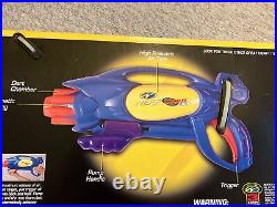 Vintage Hasbro/Larami 1999 Nerf SuperMaxx 3000 (Blue) 8-shot dart blaster - NEW